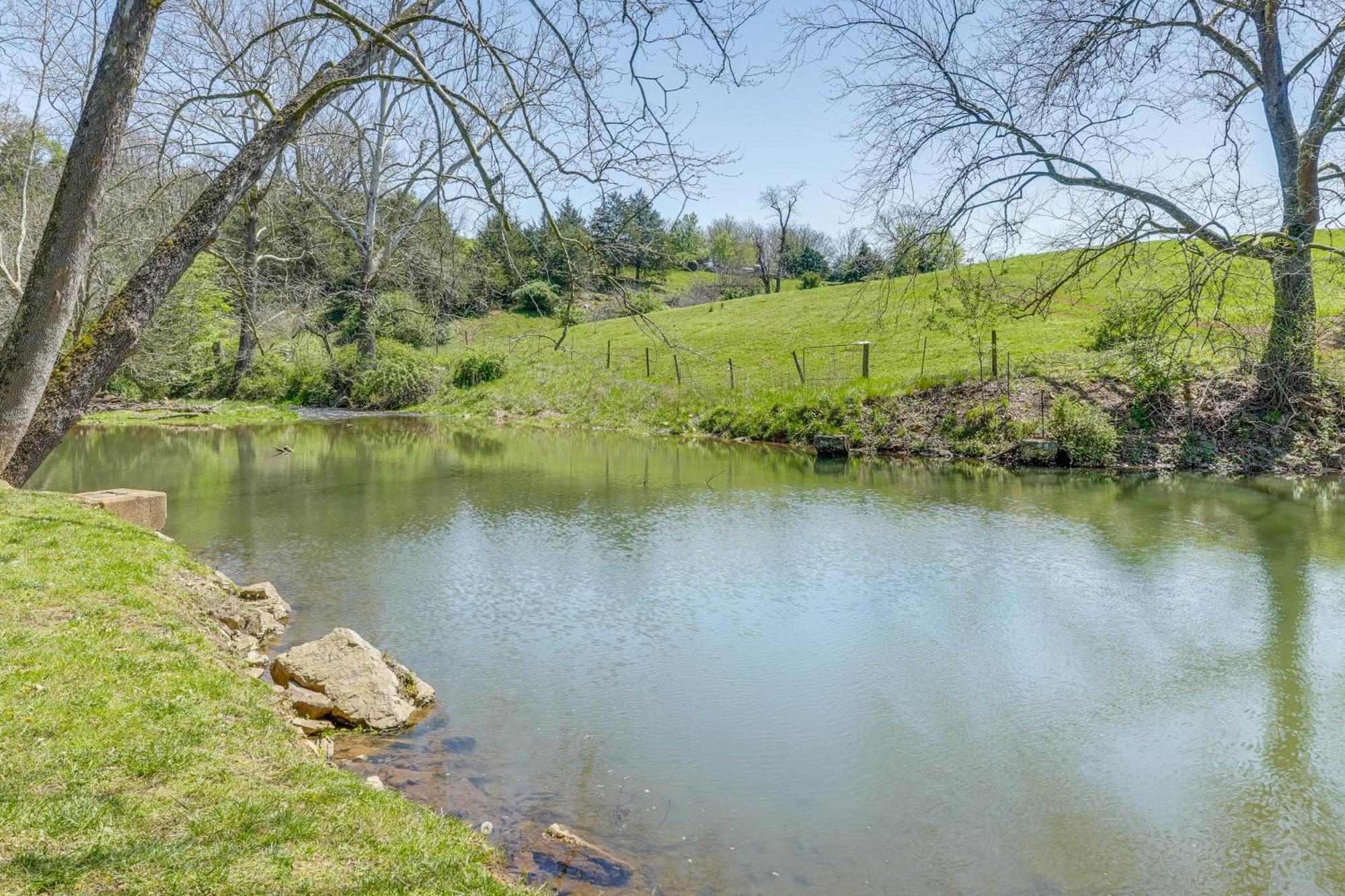 Waterfront Virginia Retreat With Canoe, Pets Welcome Rileyville Eksteriør bilde
